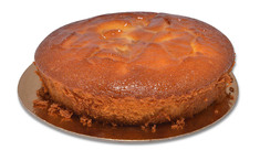 ΜΗΛΟΠΙΤΑ ΝΗΣΤΙΣΙΜΗ ΜΕ ΚΟΜΜΑΤΑΚΙΑ ΜΗΛΟ ΚΑΙ ΚΑΡΑΜΕΛΑ