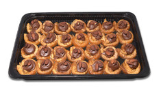 ΜΠΟΥΚΙΤΣΕΣ ΜΕ ΠΡΑΛΙΝΑ ΚΑΙ ΚΑΒΟΥΡΔΙΣΜΕΝΟ ΑΜΥΓΔΑΛΟ ΤΑΨΑΚΙ